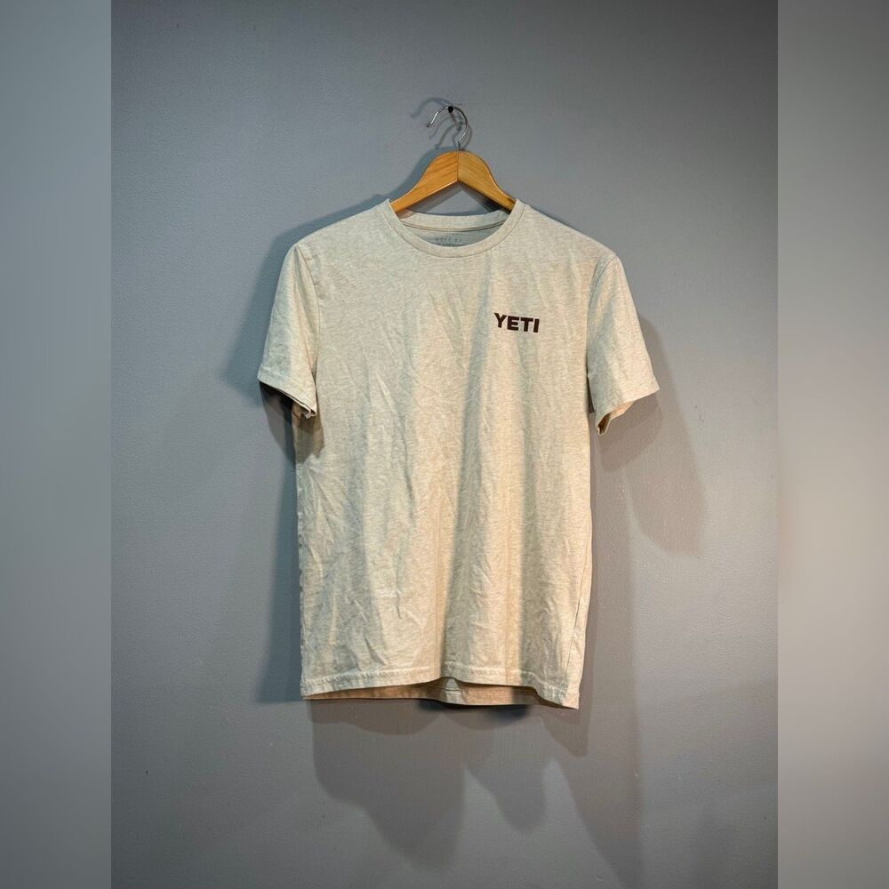 Men's Cream YETI "A Bit Broncy" S/S Tee Size S